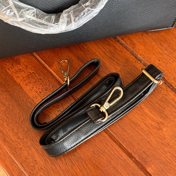 Call it Spring Black Women's Handbag - Picture 6 of 7